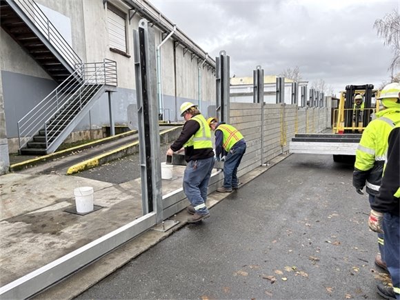 Floodwall Set up
